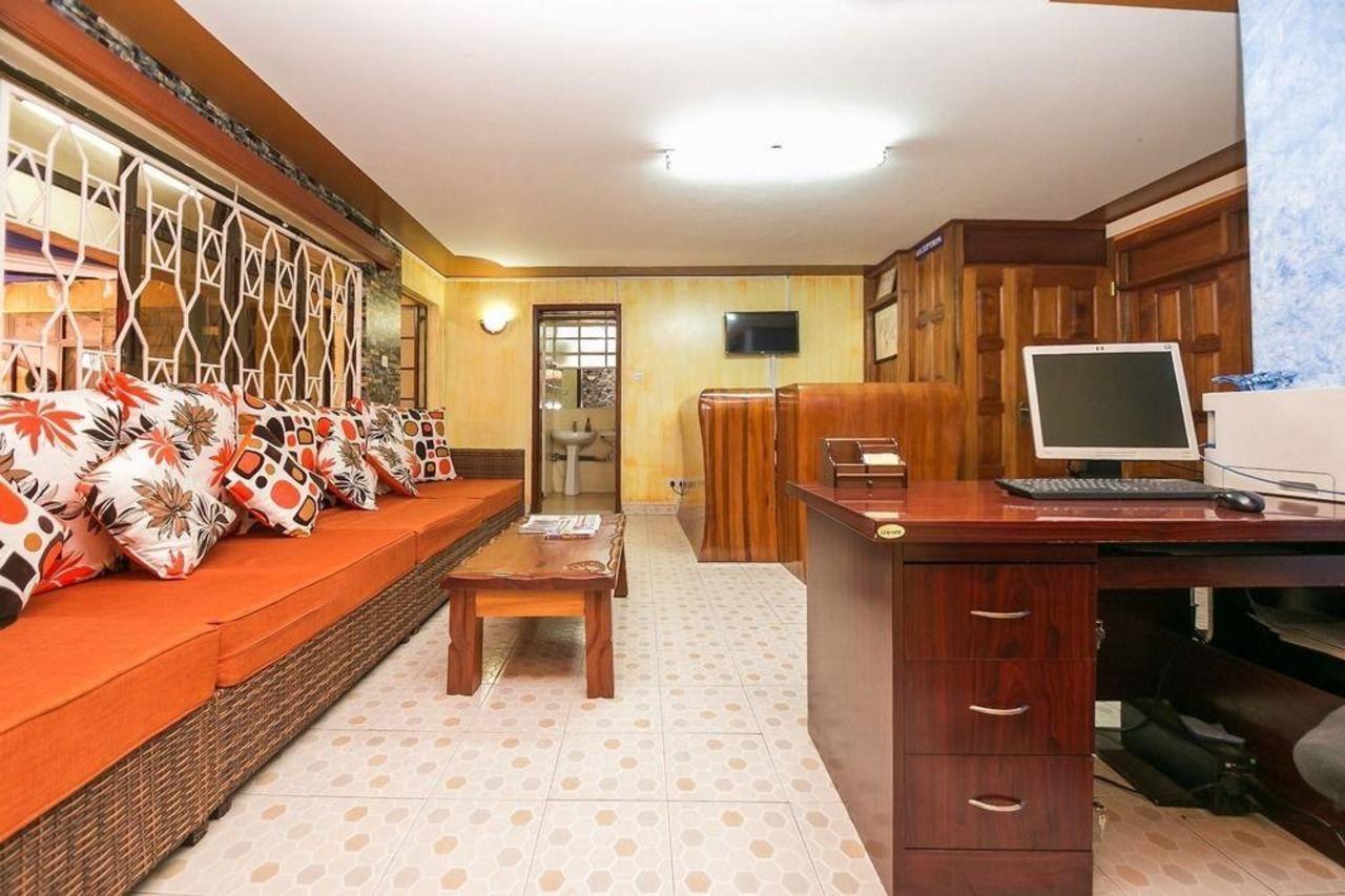 Upperhill Blueberry Hotel ナイロビ エクステリア 写真
