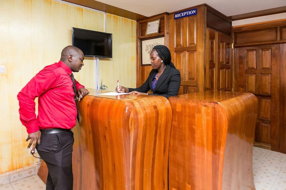 Upperhill Blueberry Hotel ナイロビ エクステリア 写真